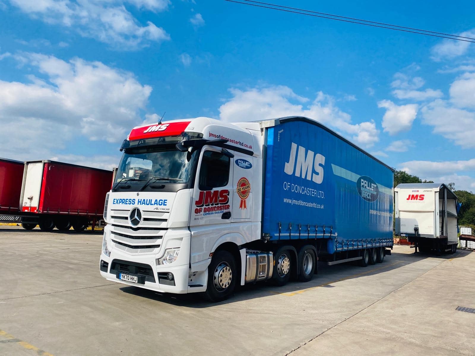 JMS Pallet Track